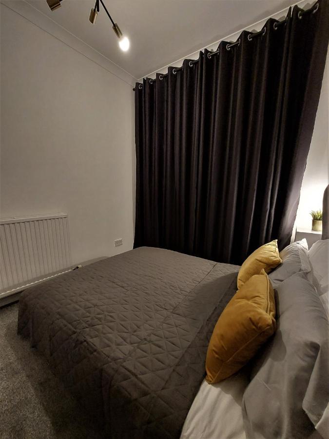 Апартаменты Modern & Bright, G/F, 1Br Apt. Real Hidden Gem Гамильтон Экстерьер фото